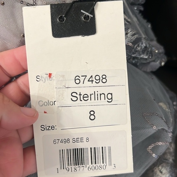 Mac Duggal 67498 NWT FLORAL EMBROIDERED ILLUSION LONG SLEEVE GOWN - Picture 8 of 10